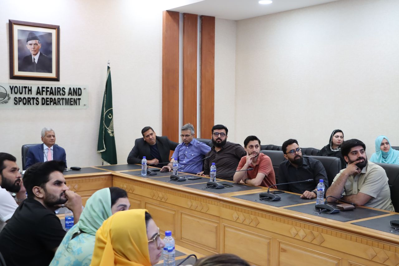 Advisory meeting at the Youth Affairs and Sports Department with the Secretary Punjab Sports